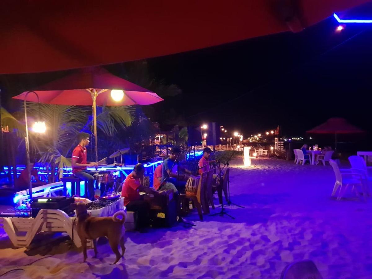 Blue Horizon Beach Hotel Tangalle Exteriör bild